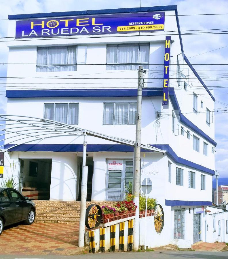 Hotel La Rueda Sr Barbosa  Bagian luar foto