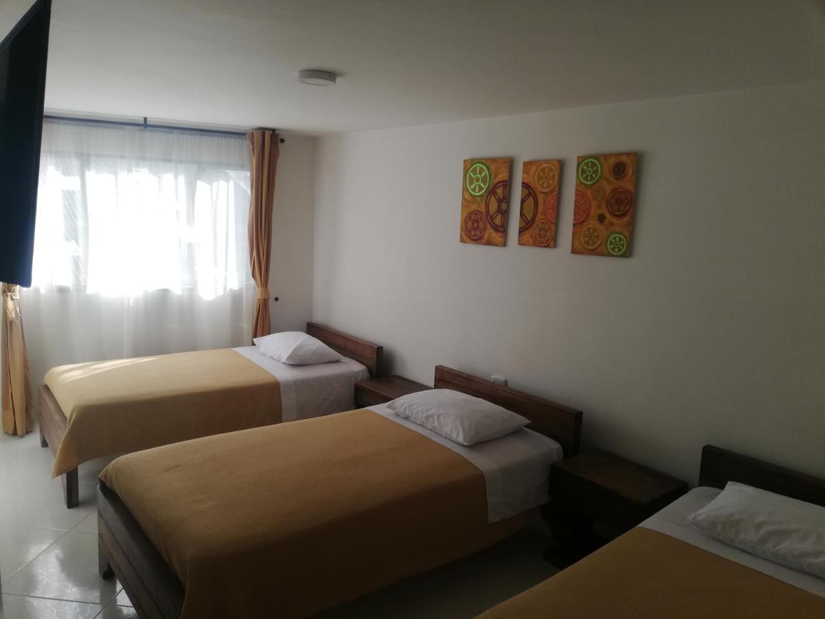 Hotel La Rueda Sr Barbosa  Bagian luar foto