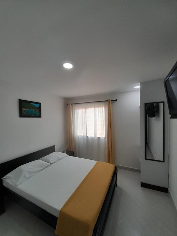 Hotel La Rueda Sr Barbosa  Bagian luar foto