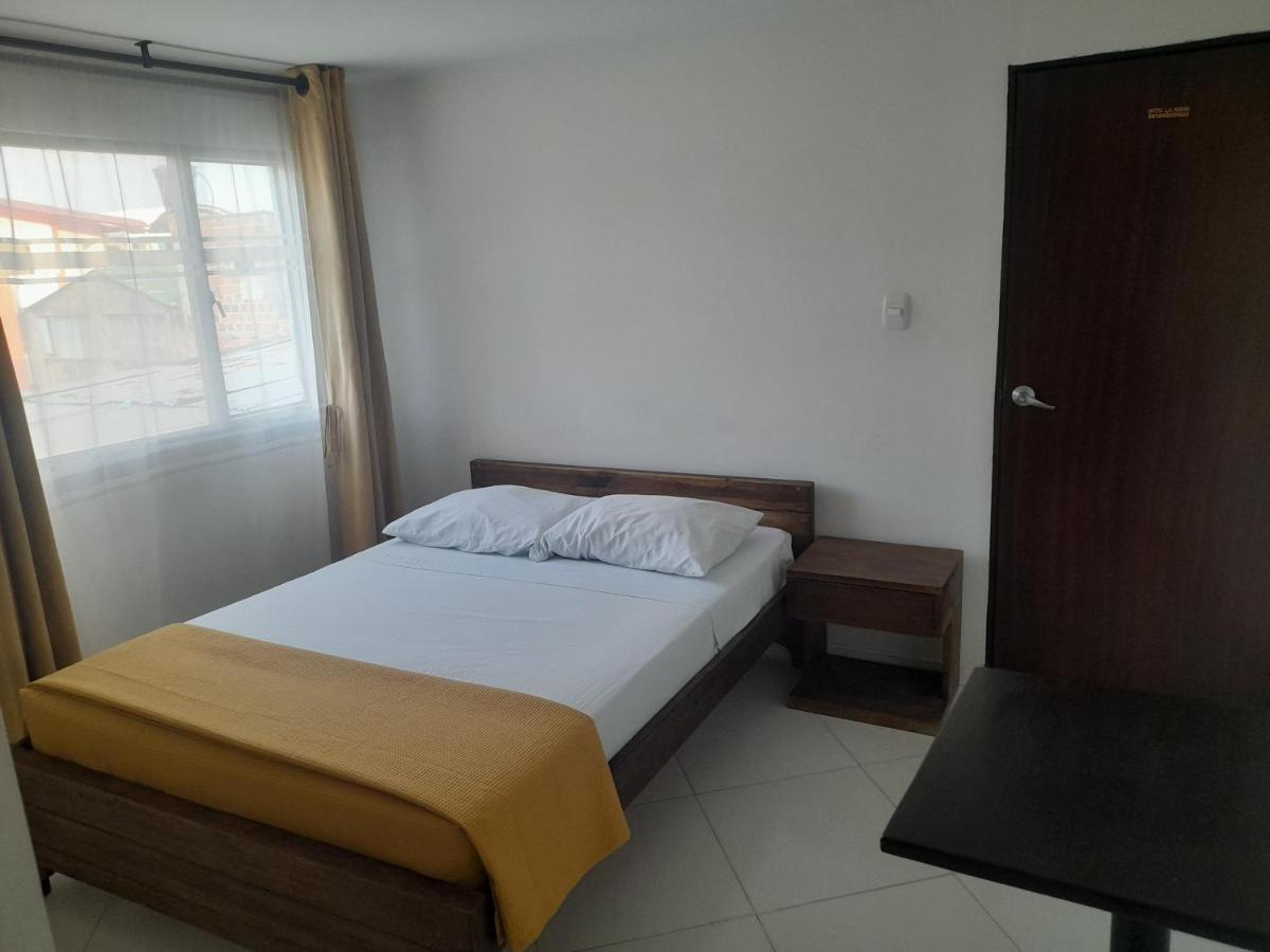 Hotel La Rueda Sr Barbosa  Bagian luar foto