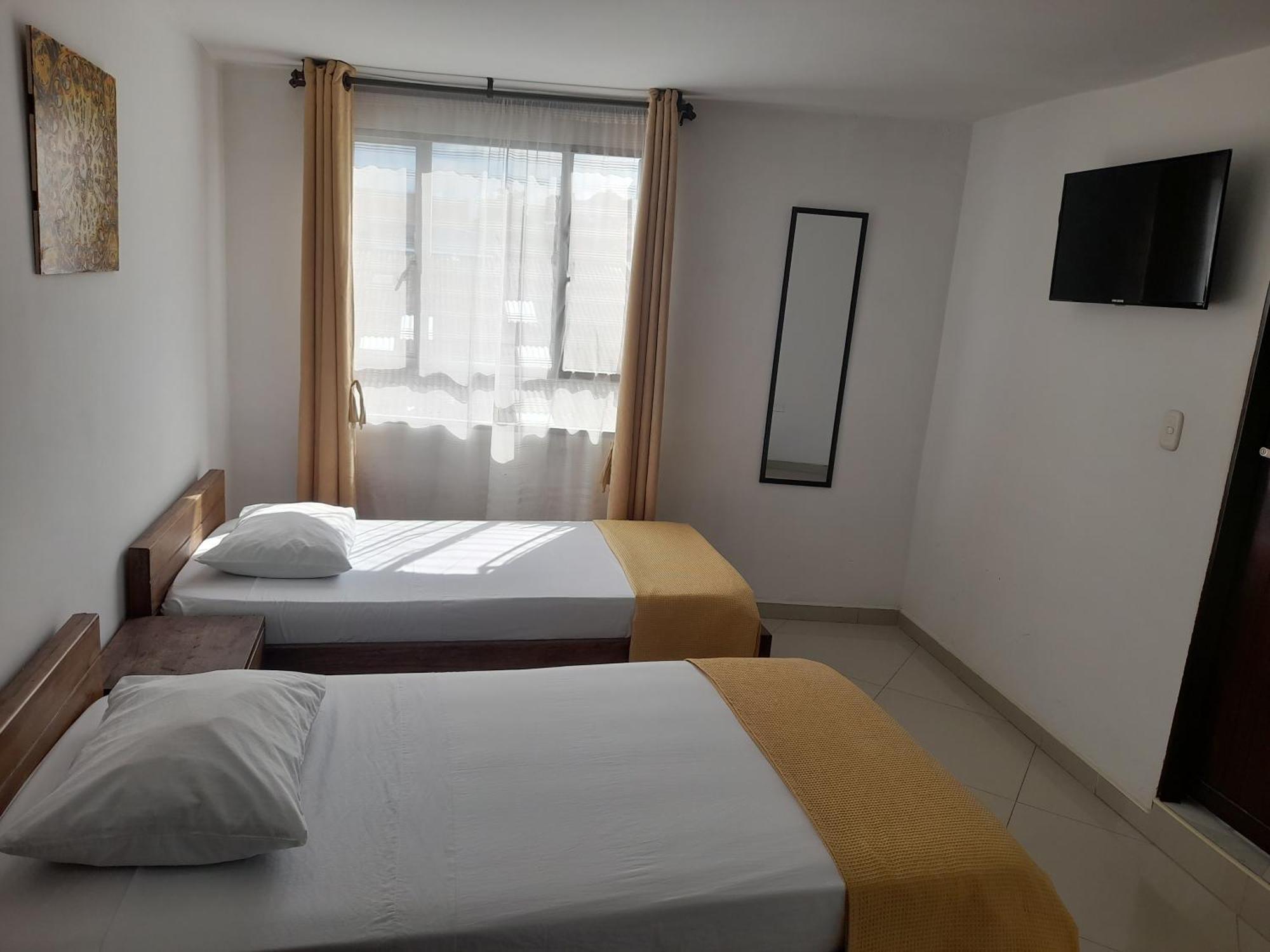 Hotel La Rueda Sr Barbosa  Bagian luar foto